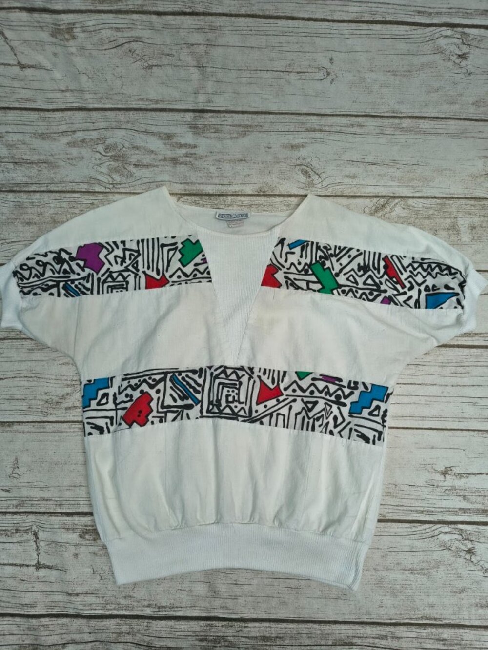 Seasons Ticket White Geometric Print Pullover Size Medium